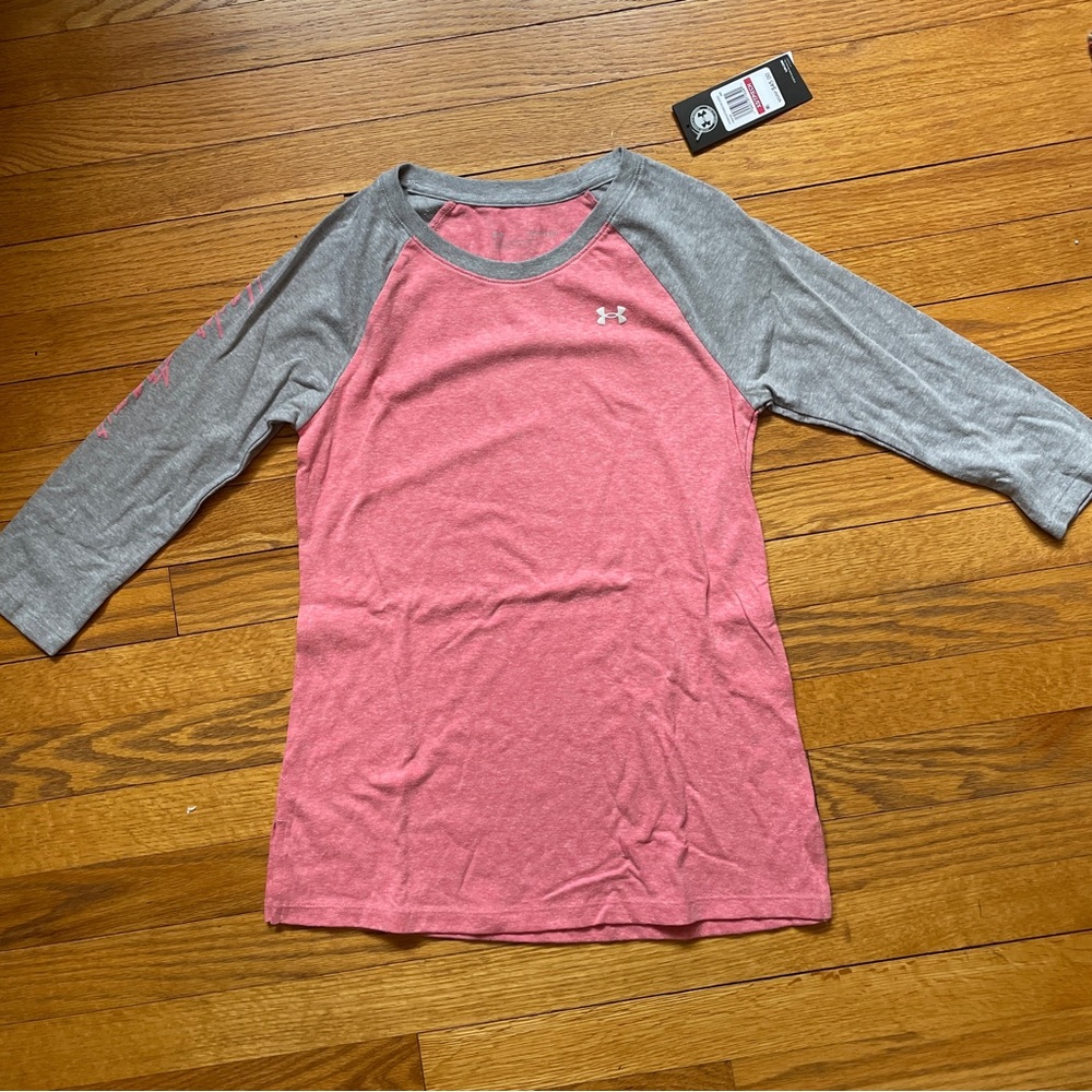 Under Armour- women’s shirt. XS. 3/4 sleeve